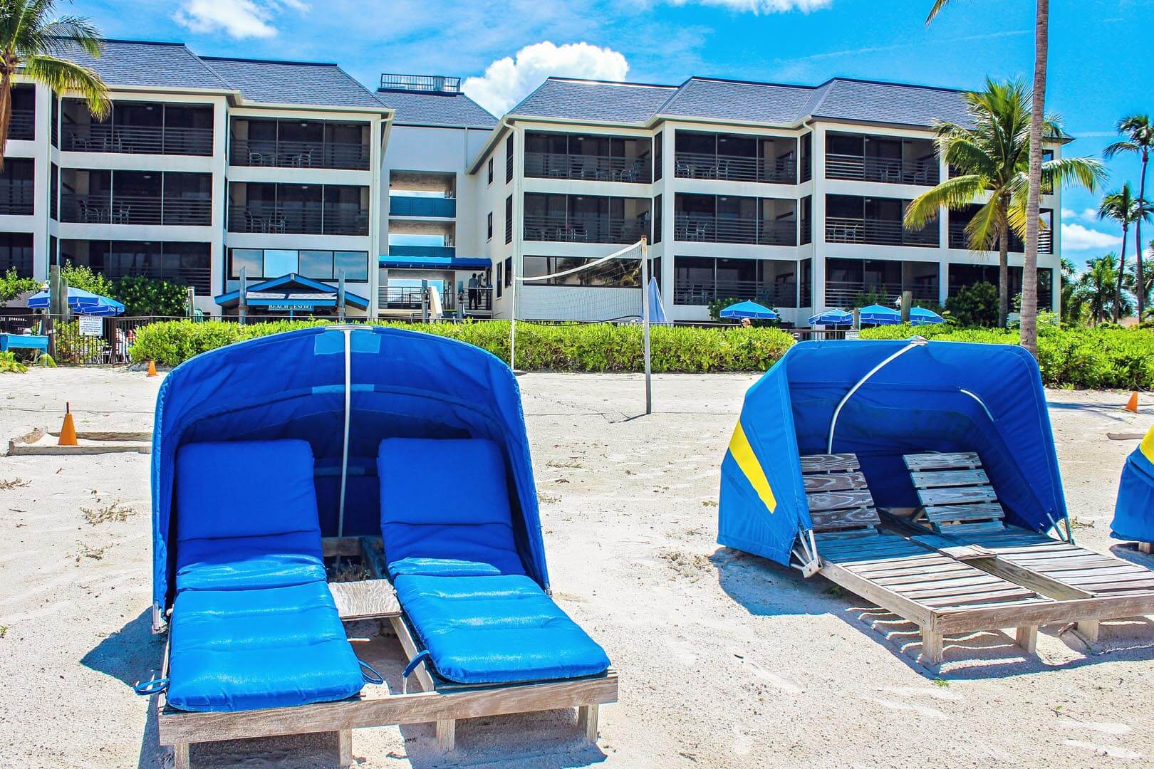 Experience the Sunshine: A Comprehensive Guide to Fort Myers Beach Cabana Rentals